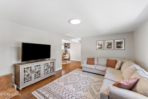 Tiny photo for 101 Wayne Place, Oak Ridge, TN 37830 (MLS # 1344181)