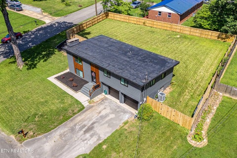 Tiny photo for 101 Wayne Place, Oak Ridge, TN 37830 (MLS # 1344181)