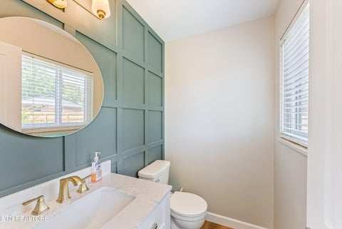 Tiny photo for 101 Wayne Place, Oak Ridge, TN 37830 (MLS # 1344181)