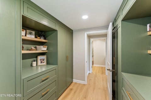 Tiny photo for 101 Wayne Place, Oak Ridge, TN 37830 (MLS # 1344181)