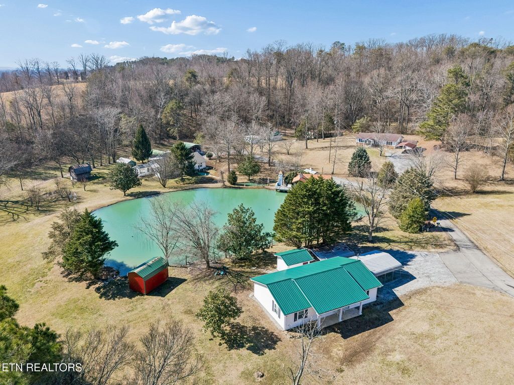 Photo of 123 Jerry Cardin Lane, Friendsville, TN 37737 (MLS # 1330993)