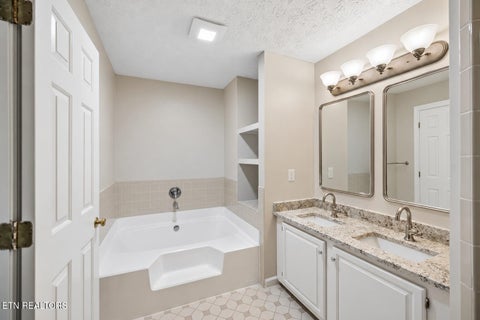 Tiny photo for 1125 Greywood Drive, Knoxville, TN 37923 (MLS # 1355714)