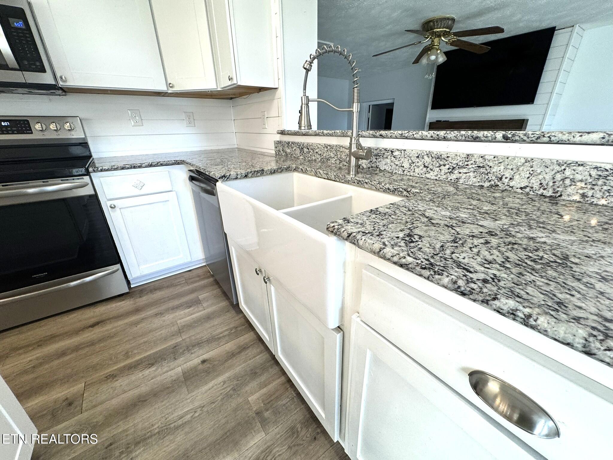 136 Hamilton Ave