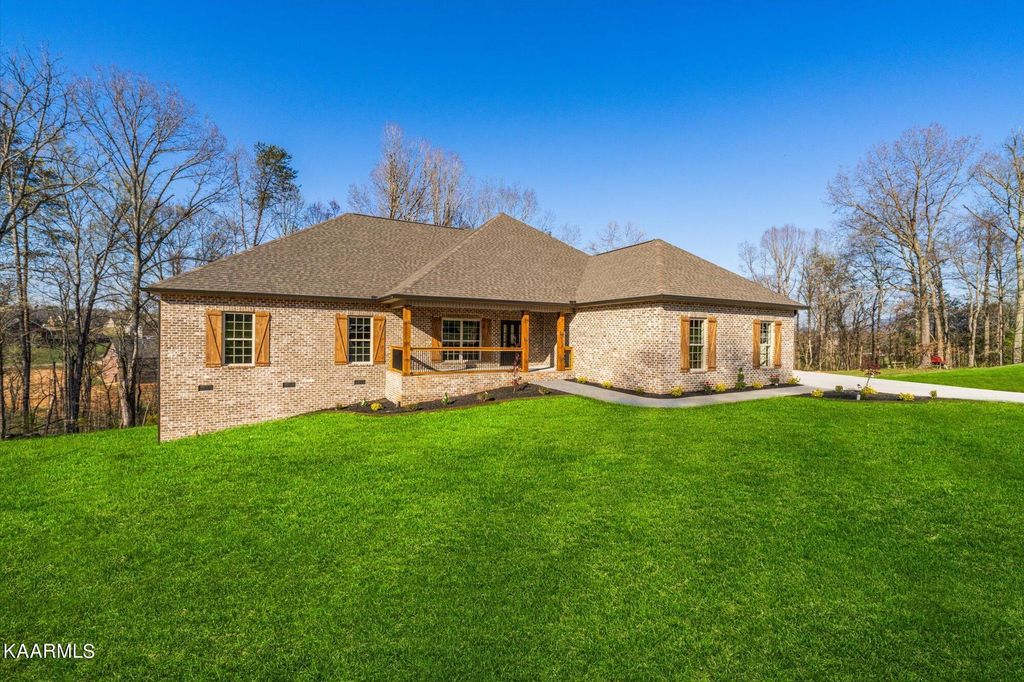 Photo of 610 Bainbridge Drive, Walland, TN 37886 (MLS # 1222409)