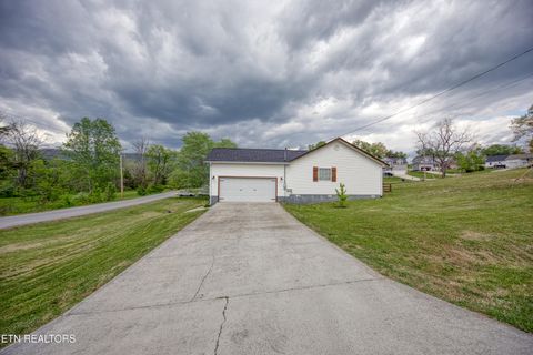 Tiny photo for 1103 Earnhardt Lane, LaFollette, TN 37766 (MLS # 1337853)