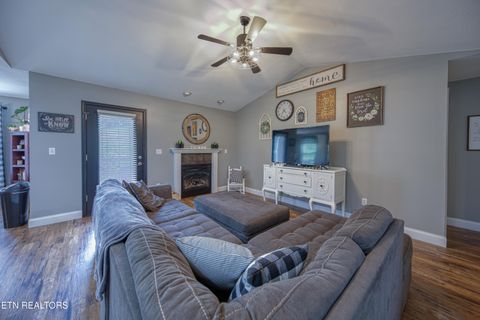 Tiny photo for 1103 Earnhardt Lane, LaFollette, TN 37766 (MLS # 1337853)