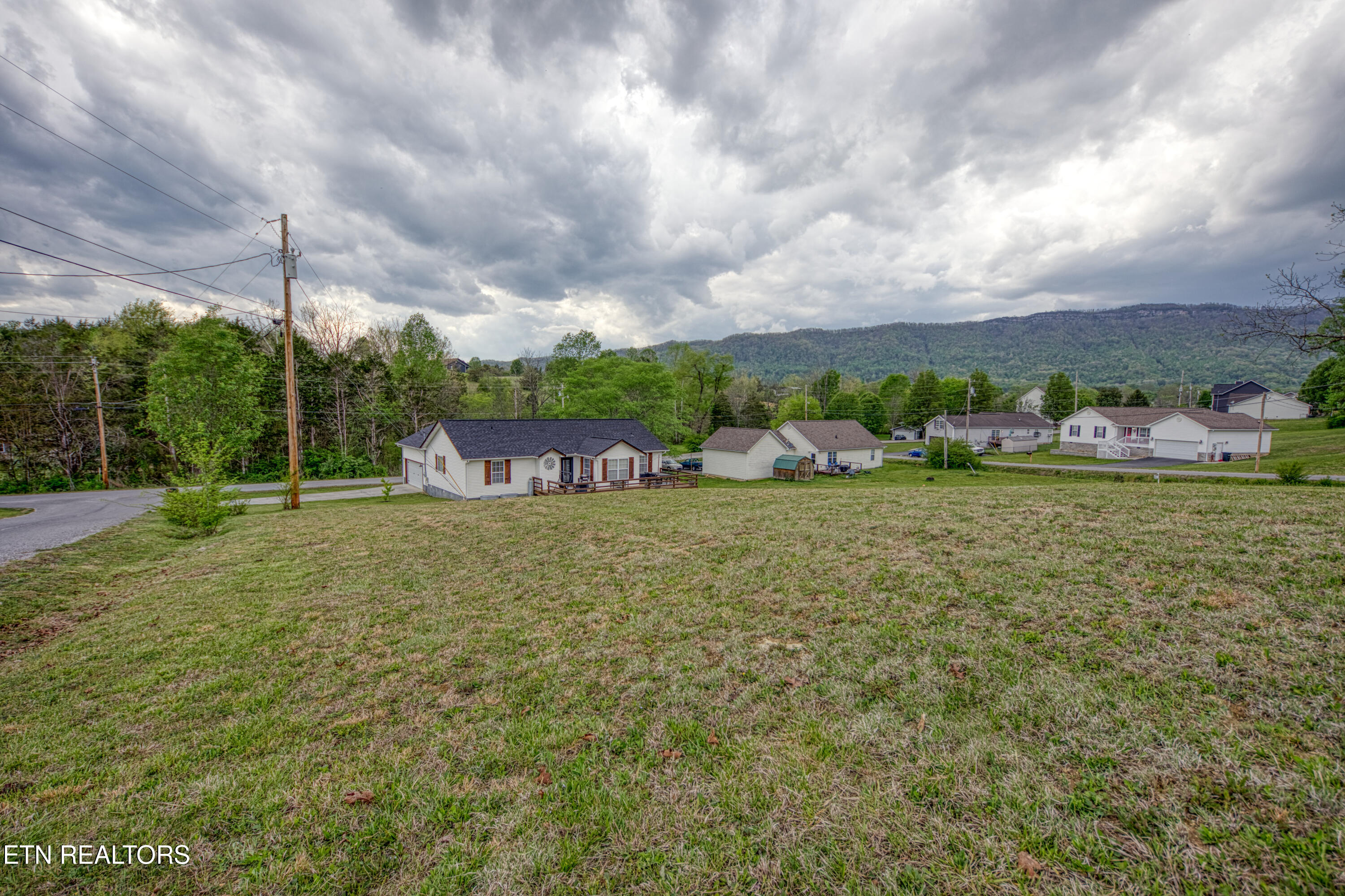 1103 Earnhardt Lane