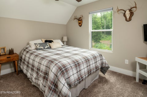 Tiny photo for 406 Robinson Tr, Loudon, TN 37774 (MLS # 1347277)