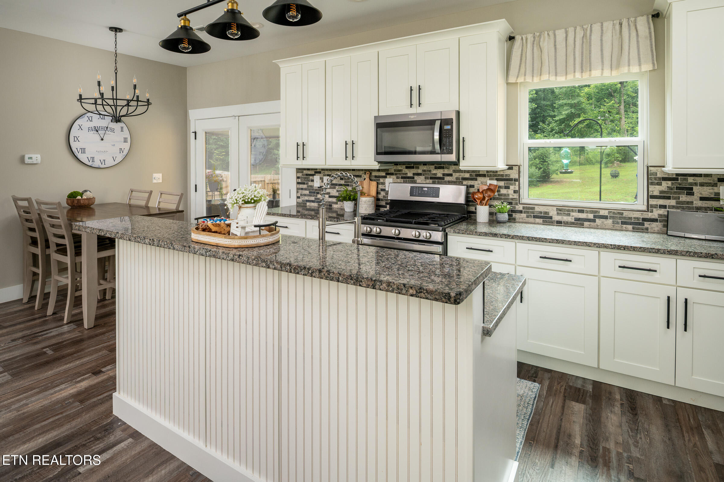406 Robinson Tr - Photo 3