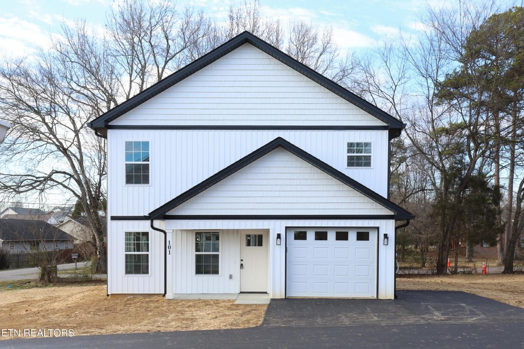 Photo of 101 Ken Lewis Way, Maryville, TN 37801 (MLS # 1323149)