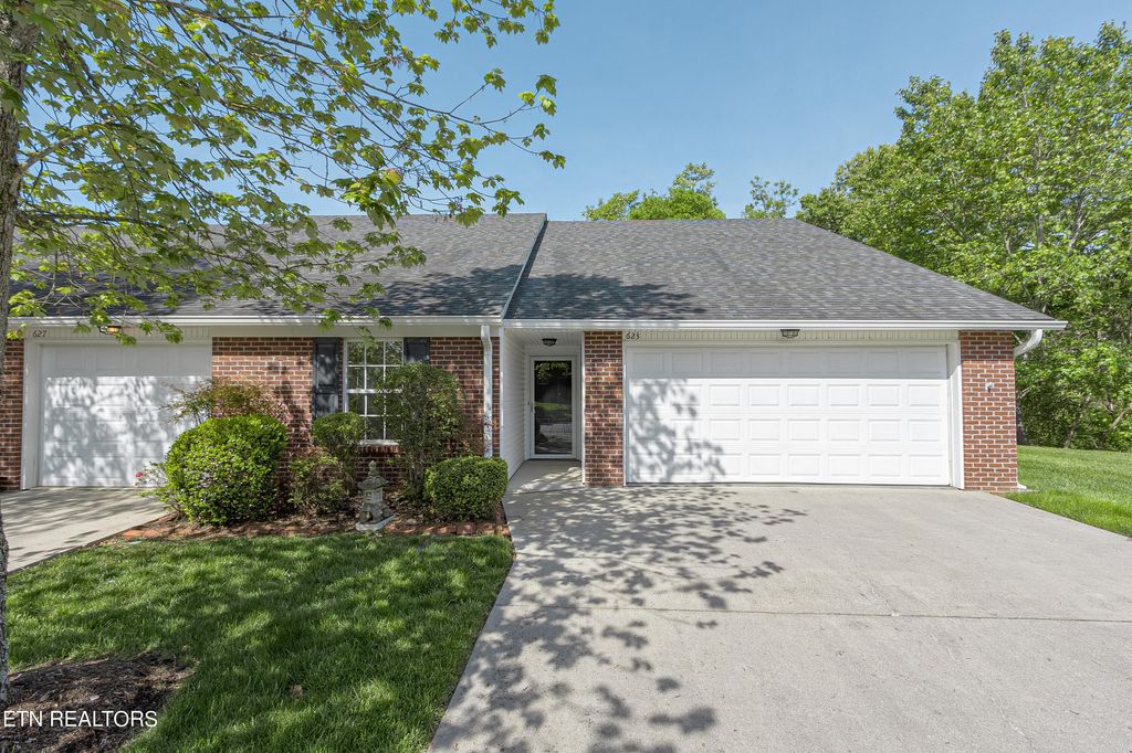 Photo of 623 concord Villas Way Way, Farragut, TN 37934 (MLS # 1254508)