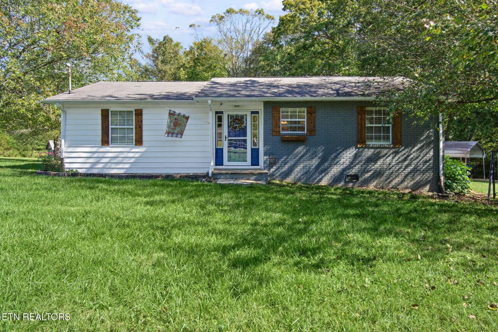 Photo of 1858 Lawson Rd, Crossville, TN 38571 (MLS # 1358341)