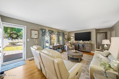 Tiny photo for 103 Elm St, Clinton, TN 37716 (MLS # 1342217)