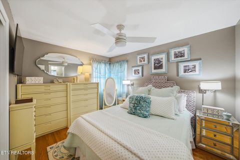 Tiny photo for 103 Elm St, Clinton, TN 37716 (MLS # 1342217)