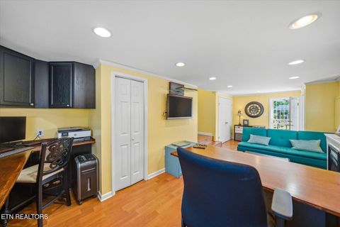 Tiny photo for 103 Elm St, Clinton, TN 37716 (MLS # 1342217)
