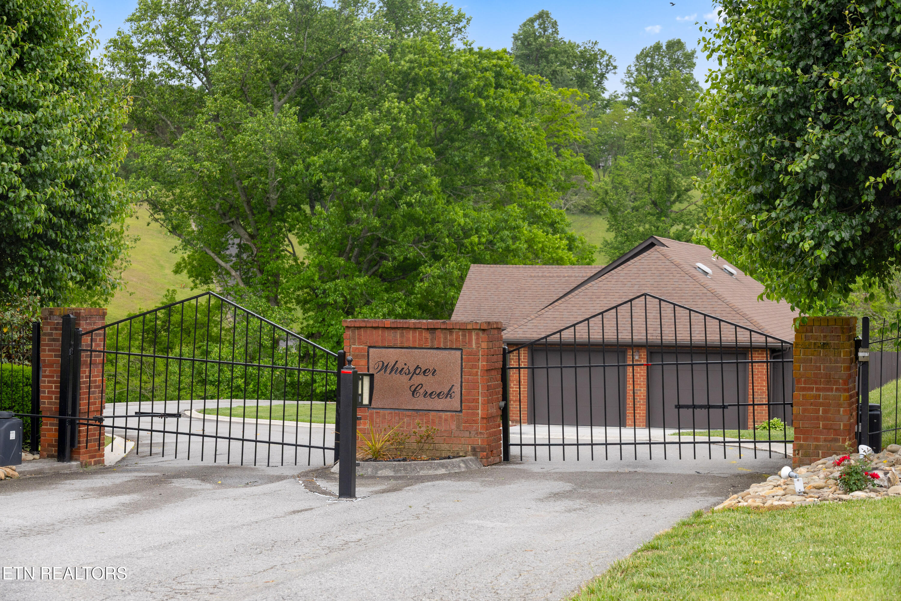 212 Poppy Hill Lane