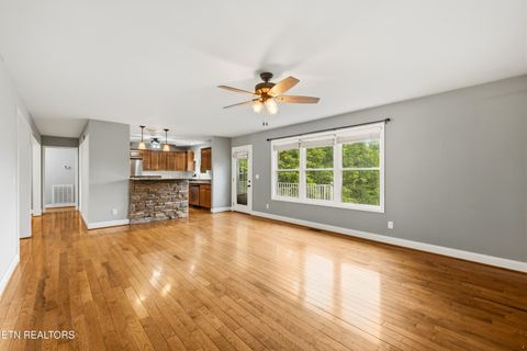 Tiny photo for 212 Poppy Hill Lane, LaFollette, TN 37766 (MLS # 1346509)