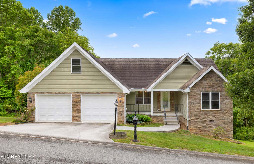 Photo of 212 Poppy Hill Lane, LaFollette, TN 37766 (MLS # 1346509)