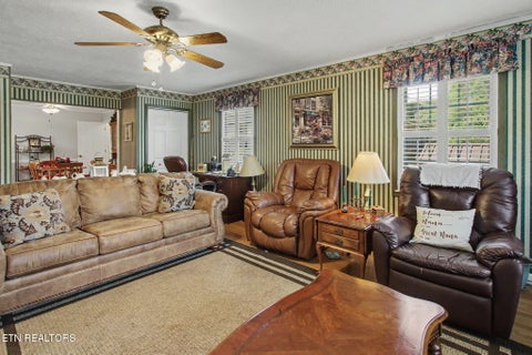 Tiny photo for 3726 Cherrylog Rd, Knoxville, TN 37921 (MLS # 1356448)