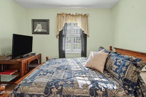 Tiny photo for 3726 Cherrylog Rd, Knoxville, TN 37921 (MLS # 1356448)