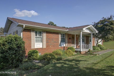 Tiny photo for 3726 Cherrylog Rd, Knoxville, TN 37921 (MLS # 1356448)