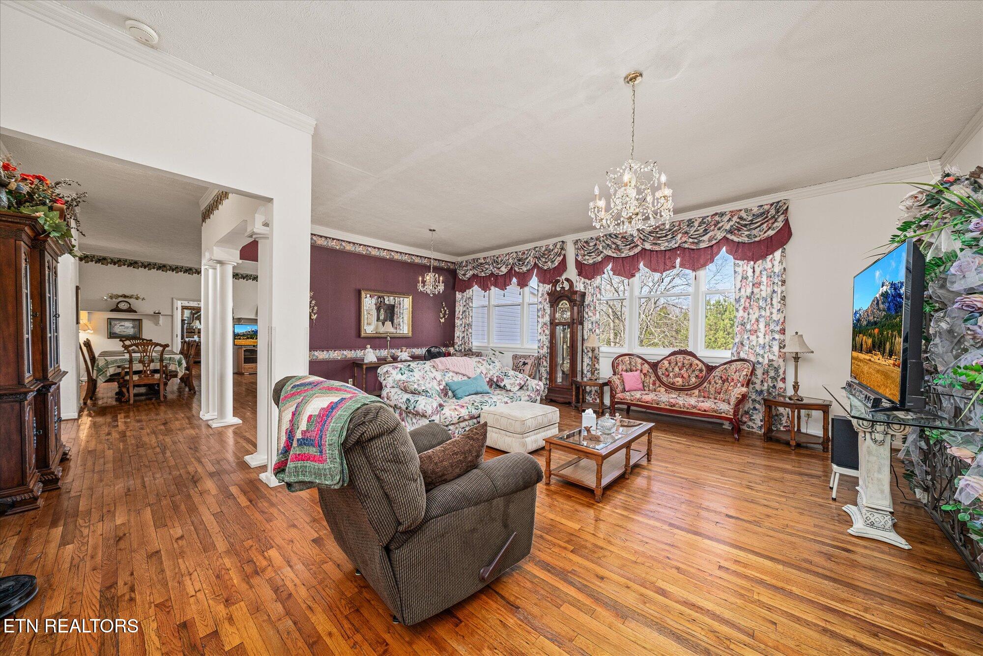 165 Almyra Rd