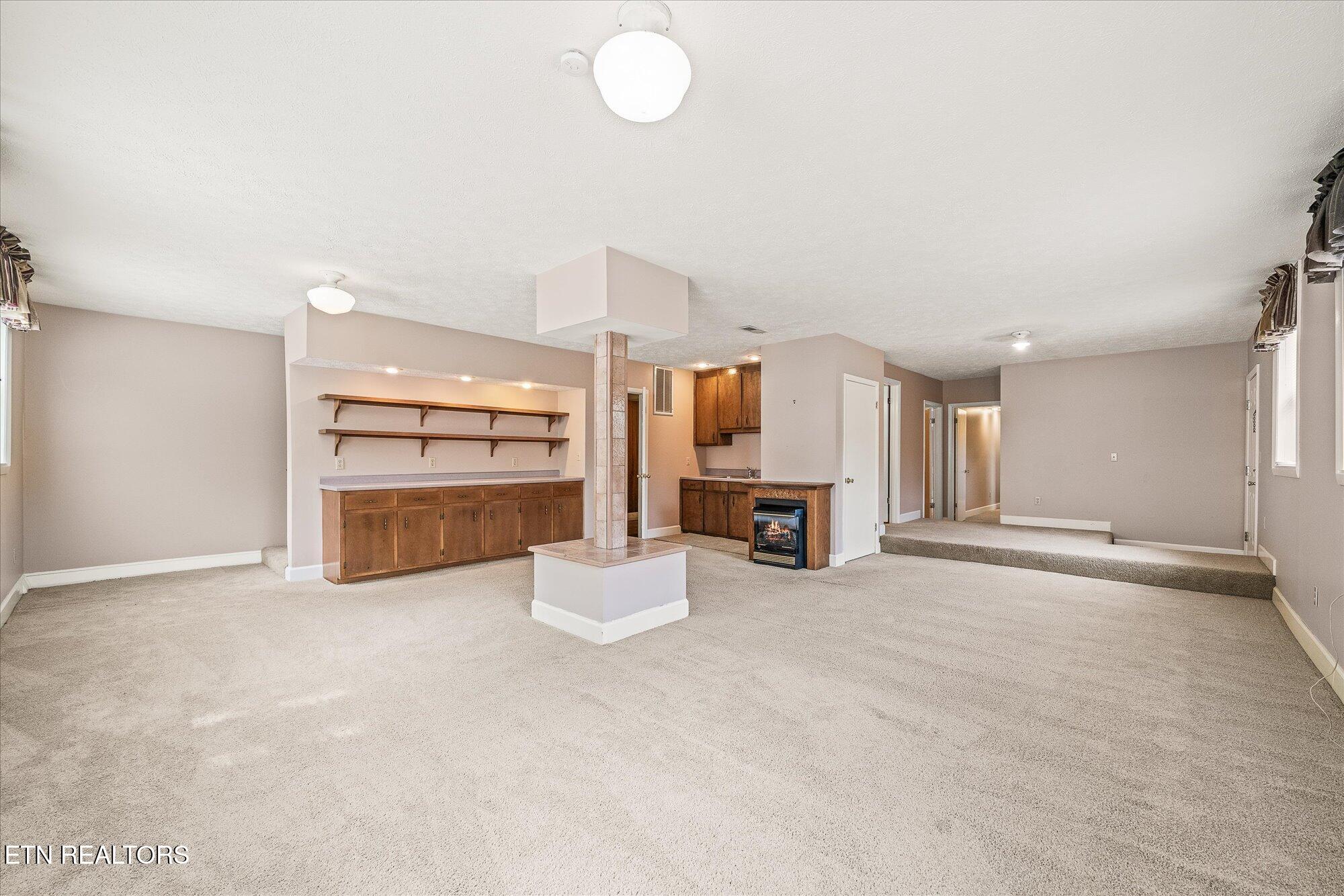 165 Almyra Rd