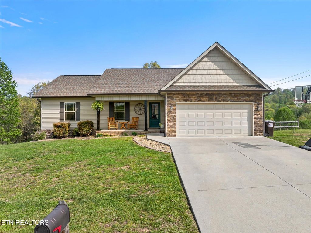 Photo of 189 Owen Moore Drive, Maynardville, TN 37807 (MLS # 1298382)