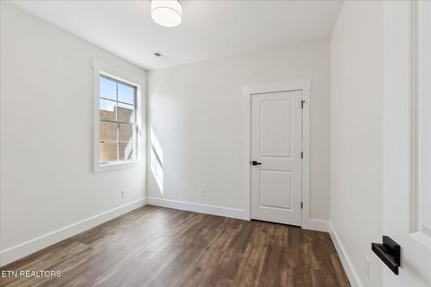 Tiny photo for 3019 Bridgewater Blvd, Morristown, TN 37814 (MLS # 1342700)