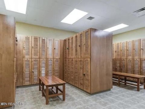 Tiny photo for 515 Broadberry Ave, Oak Ridge, TN 37830 (MLS # 1327602)