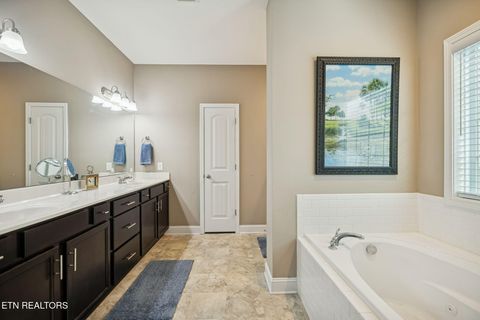 Tiny photo for 515 Broadberry Ave, Oak Ridge, TN 37830 (MLS # 1327602)