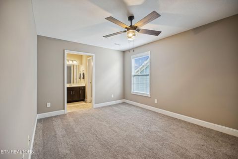 Tiny photo for 515 Broadberry Ave, Oak Ridge, TN 37830 (MLS # 1327602)