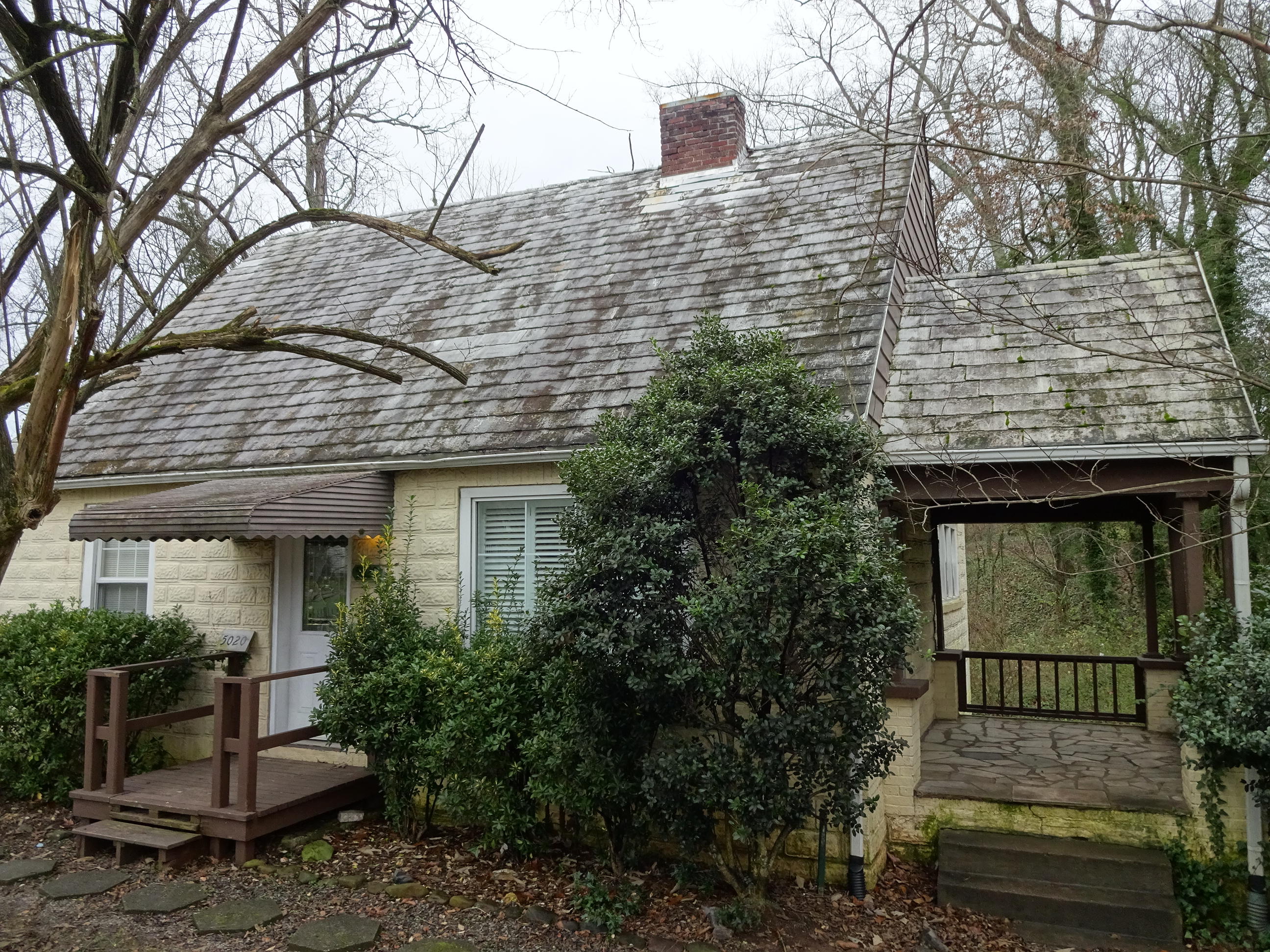 Photo 1 of 17 — 5020 E Inskip Rd, Knoxville, TN 37912