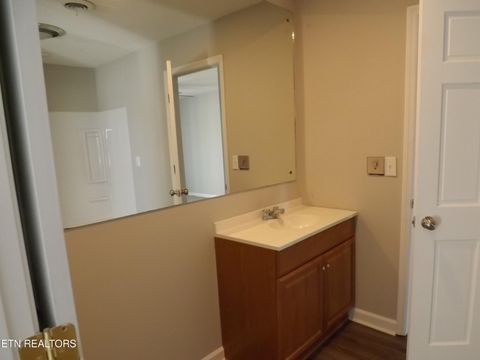 Tiny photo for 262 OXFORD Circle, Harrogate, TN 37752 (MLS # 1324114)