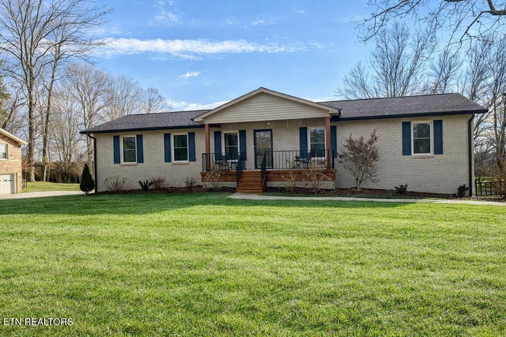 Photo of 1868 Herbert Garrett Rd, Cookeville, TN 38506 (MLS # 1324463)