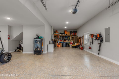 Tiny photo for 105 Top Sail Court, Andersonville, TN 37705 (MLS # 1359376)
