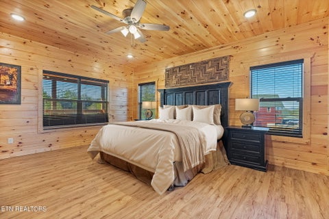 Tiny photo for 678 Stockton Drive, Sevierville, TN 37876 (MLS # 1359679)