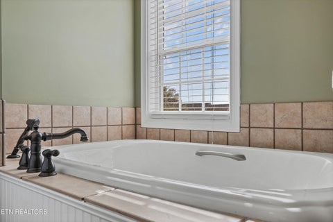 Tiny photo for 150 Millstone Circle, Clinton, TN 37716 (MLS # 1359049)