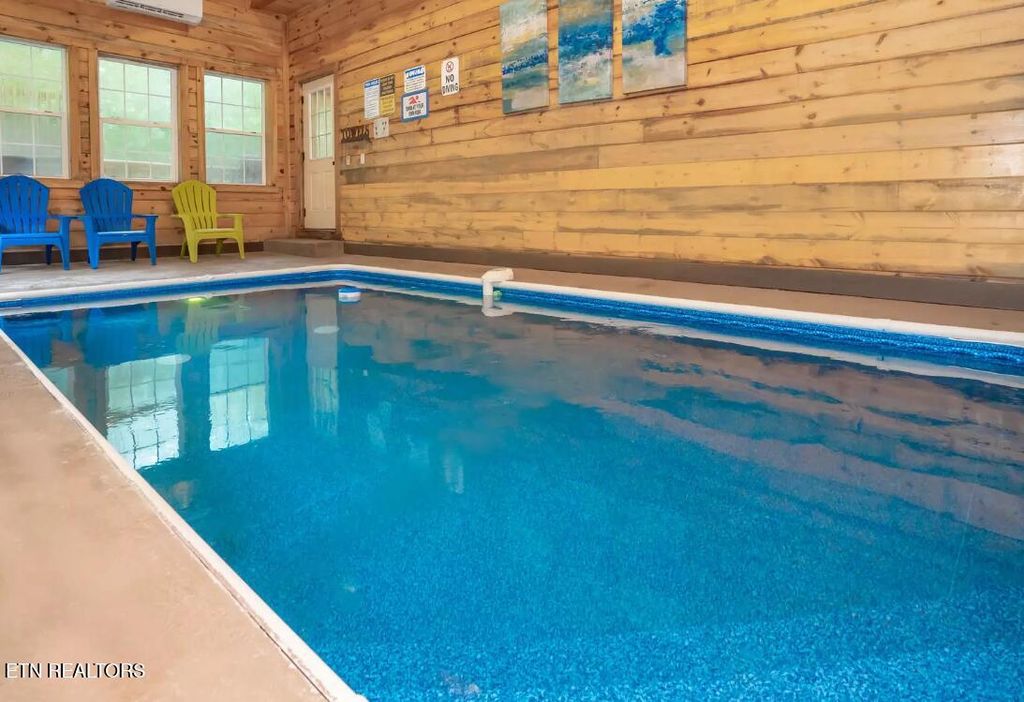 Photo of 4359 Forest Ridge Way, Pigeon Forge, TN 37863 (MLS # 1333672)