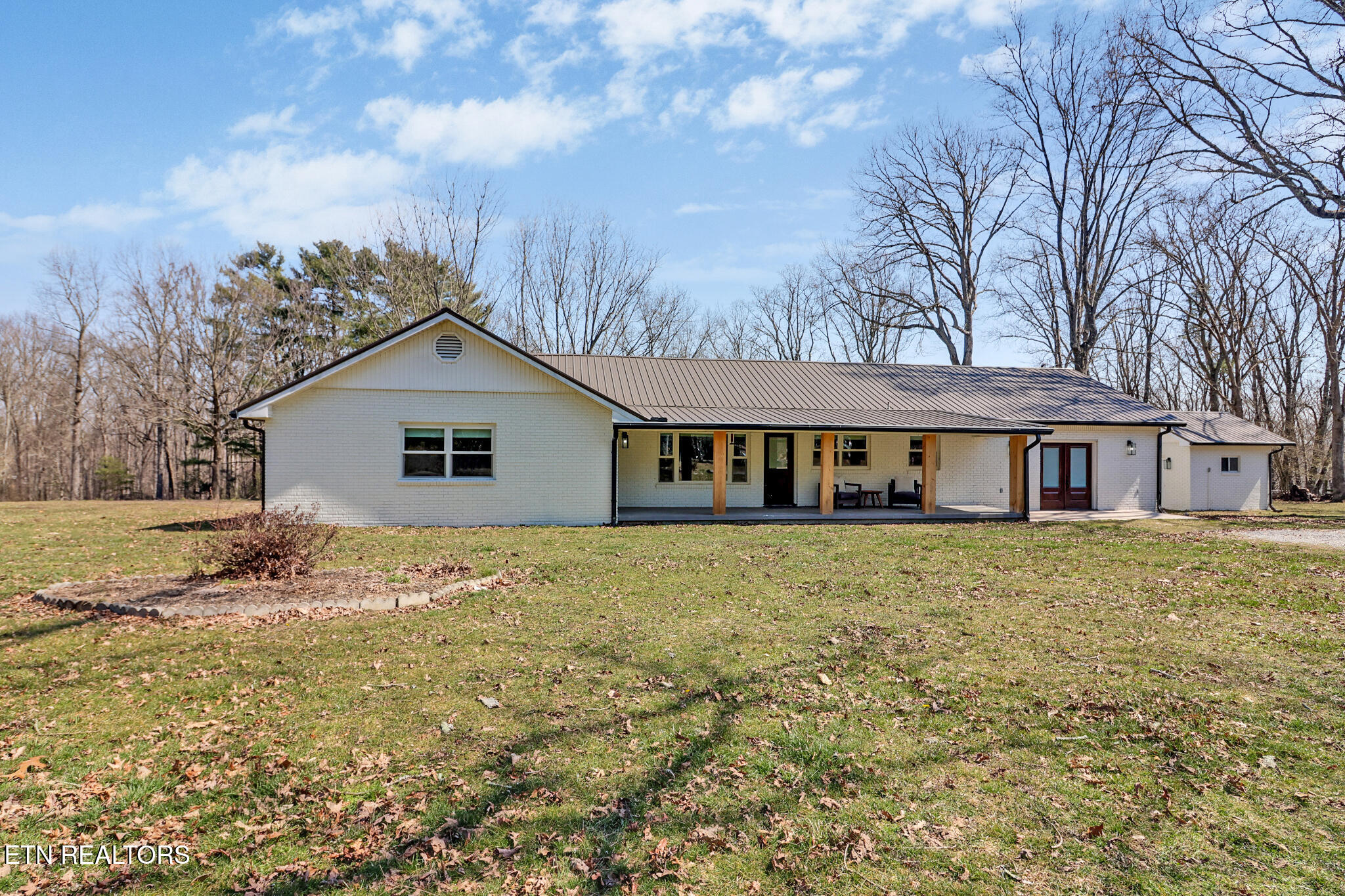 461a John Myers Rd