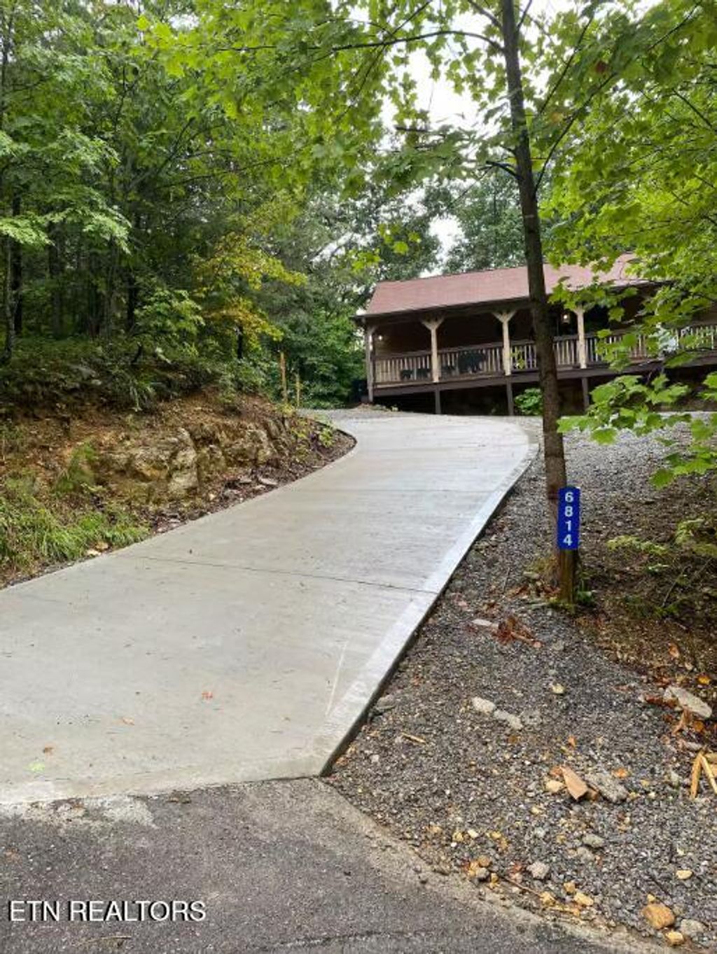 Photo of 6814 Flats Rd, Tallassee, TN 37878 (MLS # 1323174)