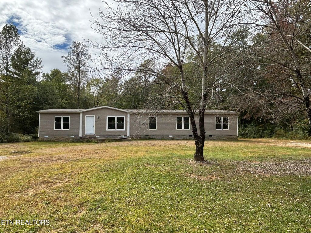 Photo of 2919 Morgan County Hwy, Wartburg, TN 37887 (MLS # 1318096)