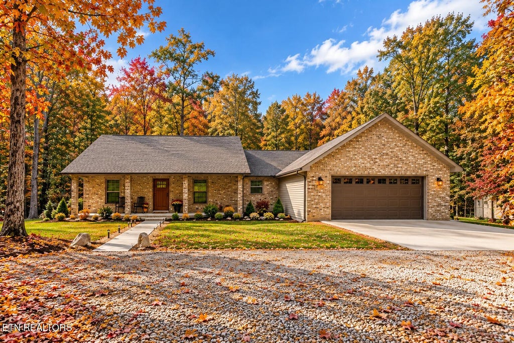 Photo of 1700 Huckleberry Rd, Monterey, TN 38574 (MLS # 1359649)