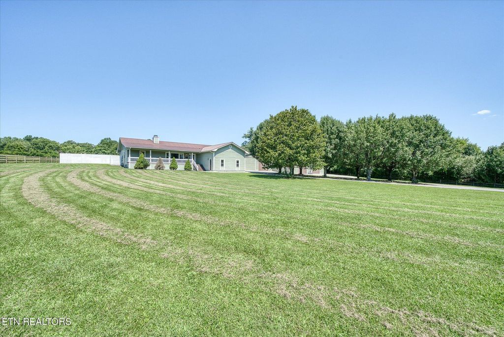 Photo of 113 Swan Rd, Crossville, TN 38555 (MLS # 1314014)