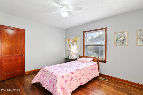 Tiny photo for 2610 Woodbine Ave, Knoxville, TN 37914 (MLS # 1355777)