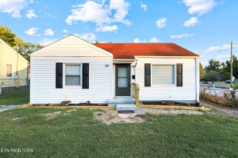 Photo of 2610 Woodbine Ave, Knoxville, TN 37914 (MLS # 1355777)