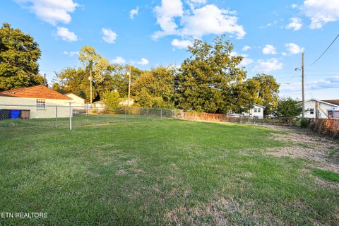 Tiny photo for 2610 Woodbine Ave, Knoxville, TN 37914 (MLS # 1355777)