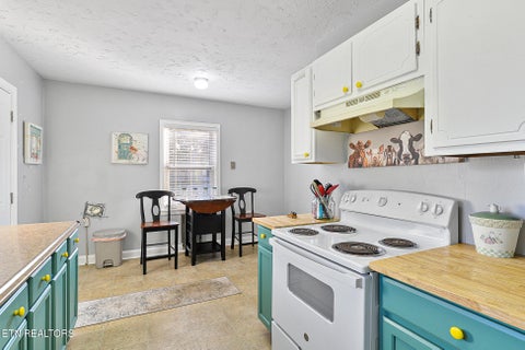 Tiny photo for 2610 Woodbine Ave, Knoxville, TN 37914 (MLS # 1355777)