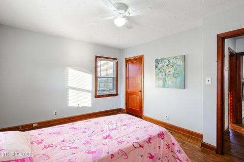 Tiny photo for 2610 Woodbine Ave, Knoxville, TN 37914 (MLS # 1355777)