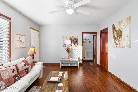 Tiny photo for 2610 Woodbine Ave, Knoxville, TN 37914 (MLS # 1355777)
